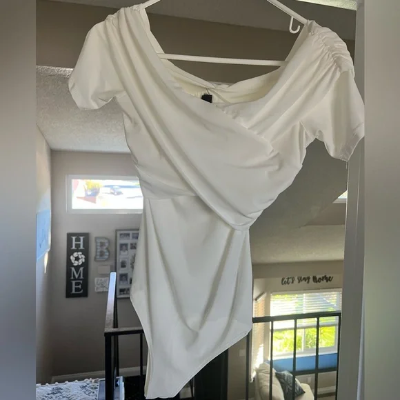 Criss cross bodysuit NWT - Picture 5 of 5